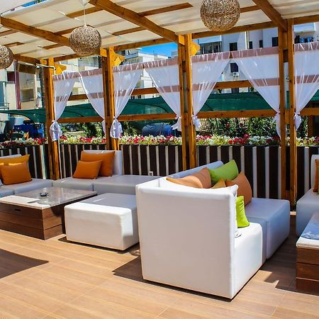 Hotel La Quercia Дуррес Экстерьер фото