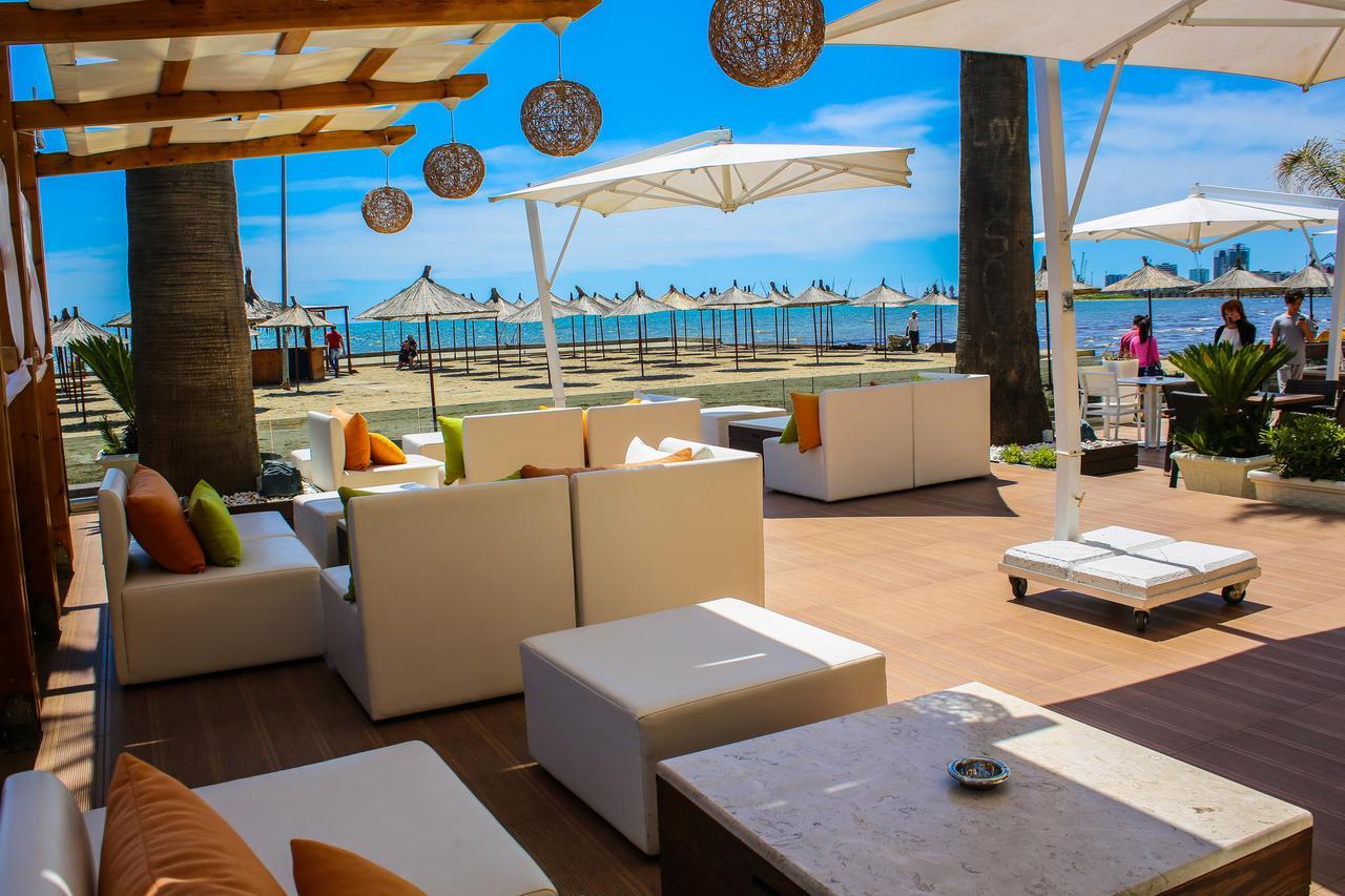 Hotel La Quercia Дуррес Экстерьер фото
