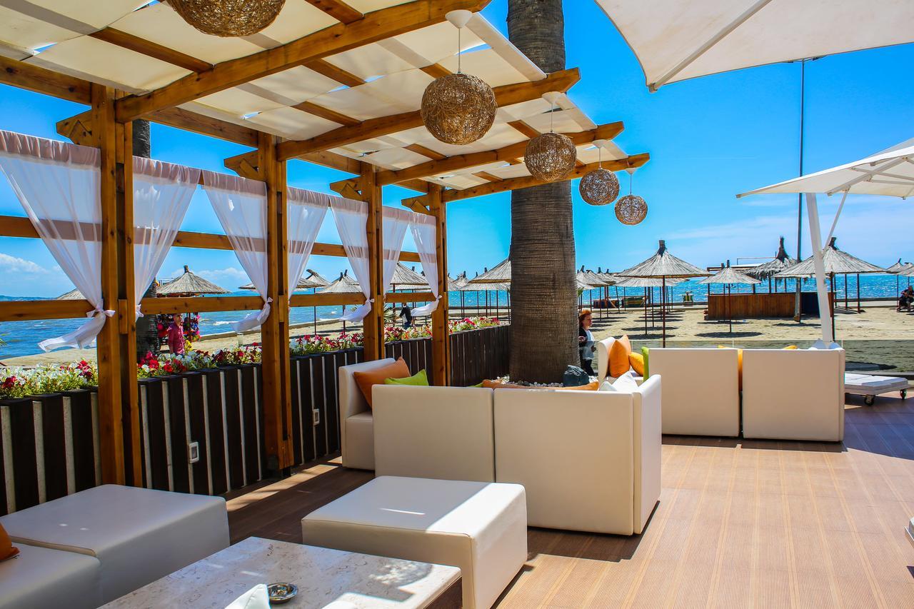 Hotel La Quercia Дуррес Экстерьер фото